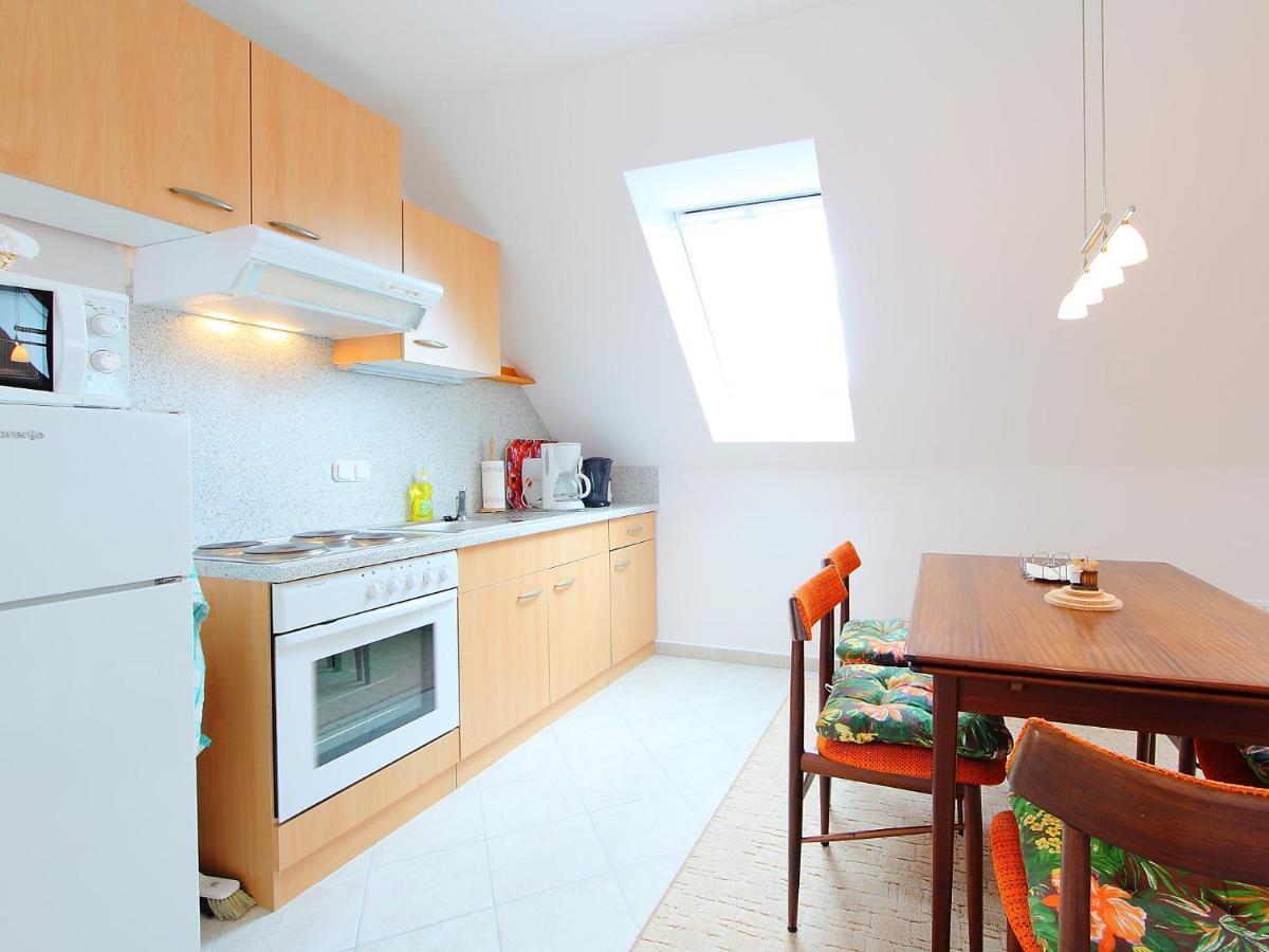 Apartment Amarillo 3-3 By Interhome Balatonkeresztúr Eksteriør billede